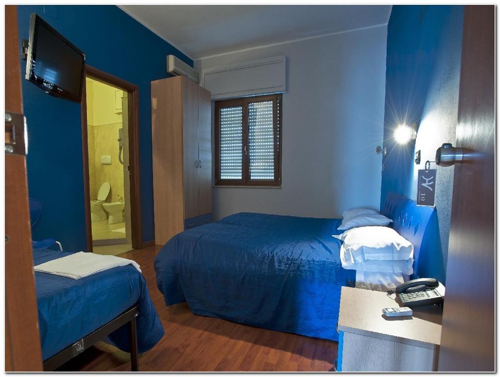 Hotel Veronese Cerignola Extérieur photo